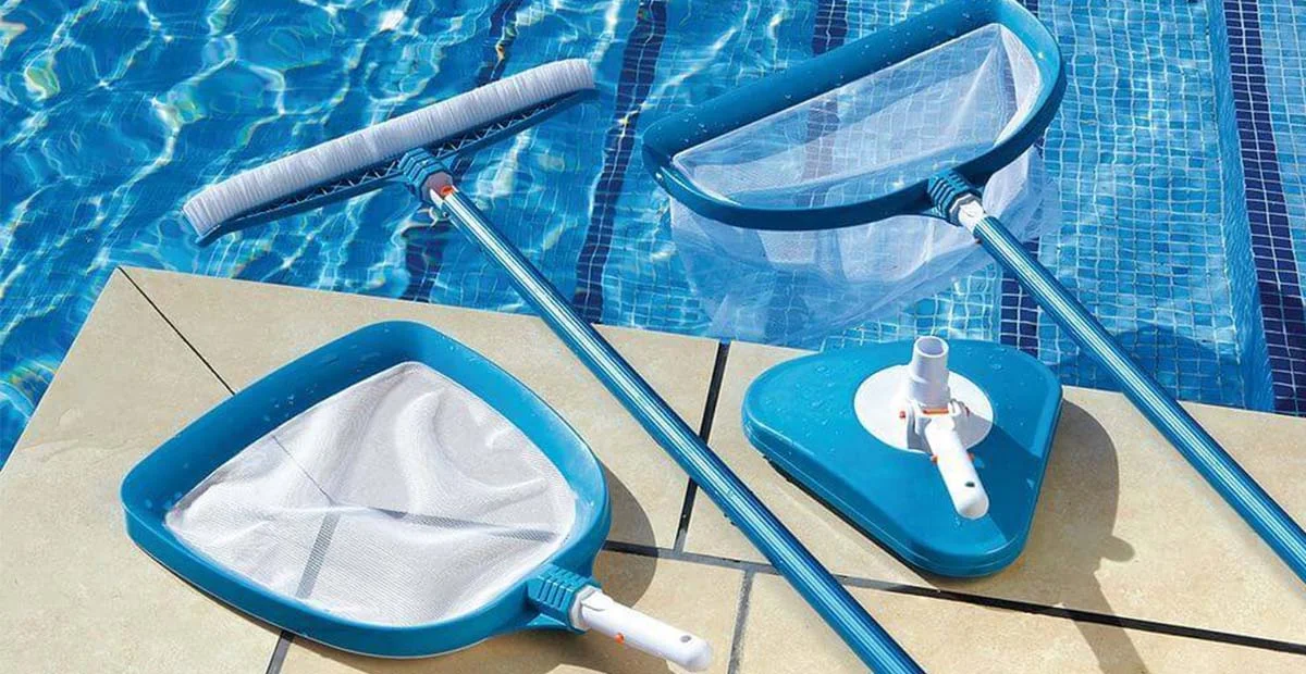 Mantenimiento de piscina limpia