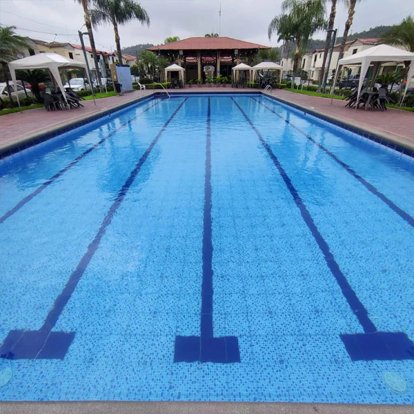 Mantenimiento de piscina ecuador